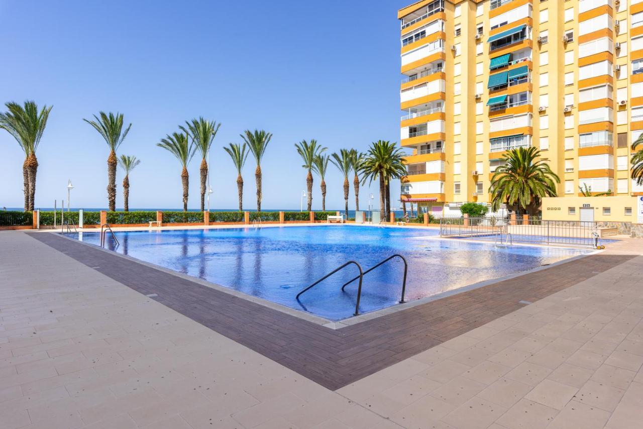Apartamento Primera Linea Playa Algarrobo Costa Exterior photo